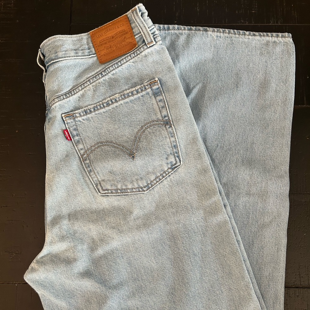 Wide leg jeans